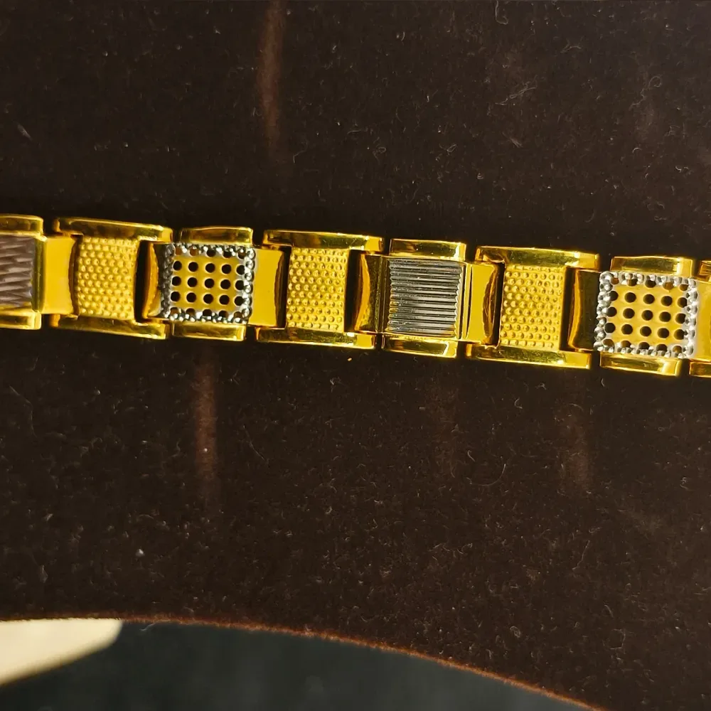 White Gold Breaslet